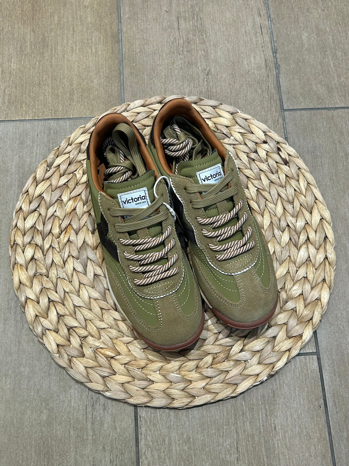 Baskets Victoria Saturno Nylon & Daim